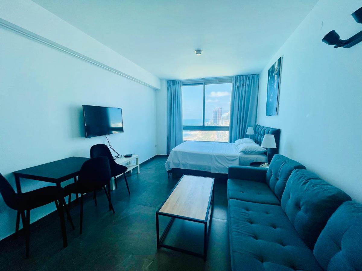 Carmel Holiday Apartments 네타니아 외부 사진