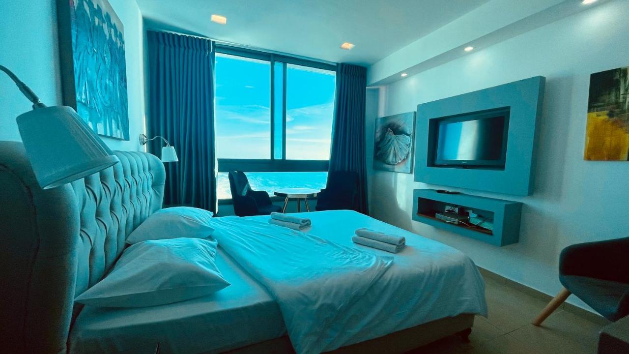 Carmel Holiday Apartments 네타니아 외부 사진