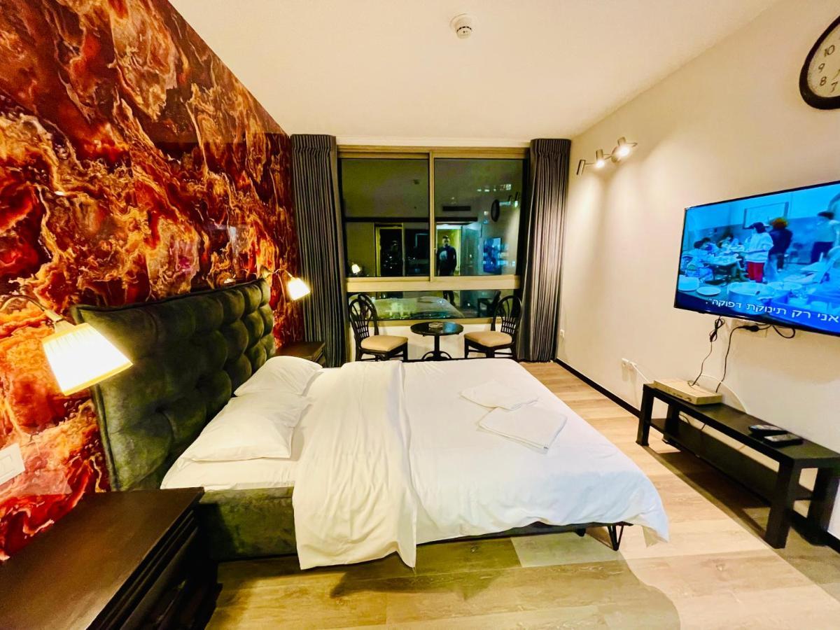 Carmel Holiday Apartments 네타니아 외부 사진