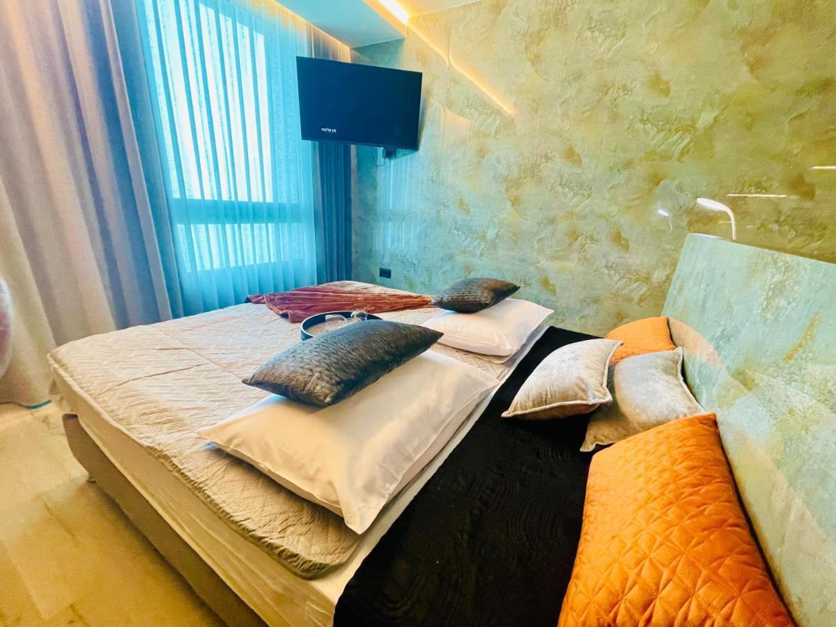 Carmel Holiday Apartments 네타니아 외부 사진