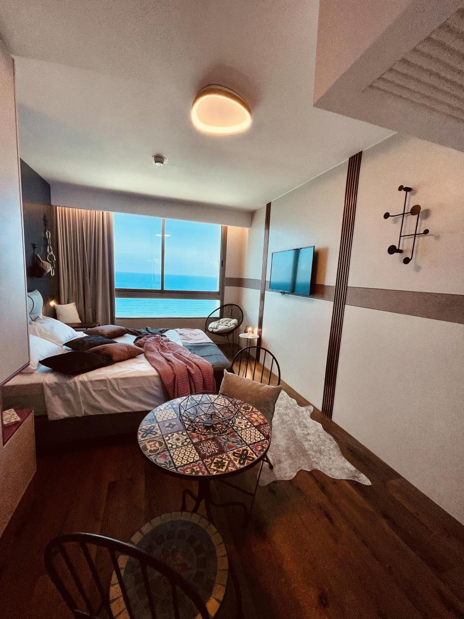 Carmel Holiday Apartments 네타니아 외부 사진