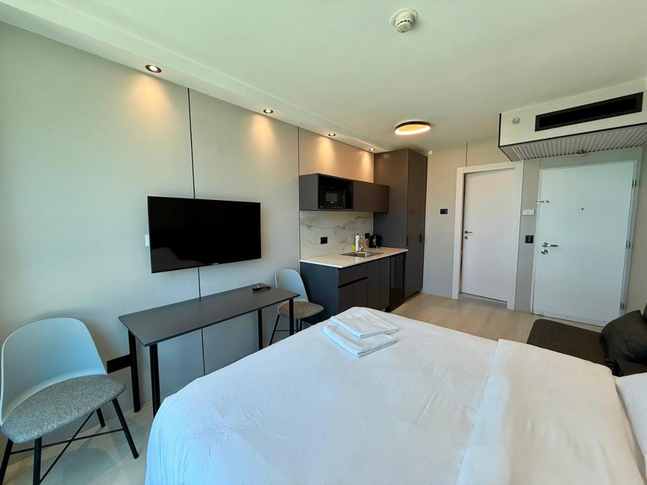 Carmel Holiday Apartments 네타니아 외부 사진