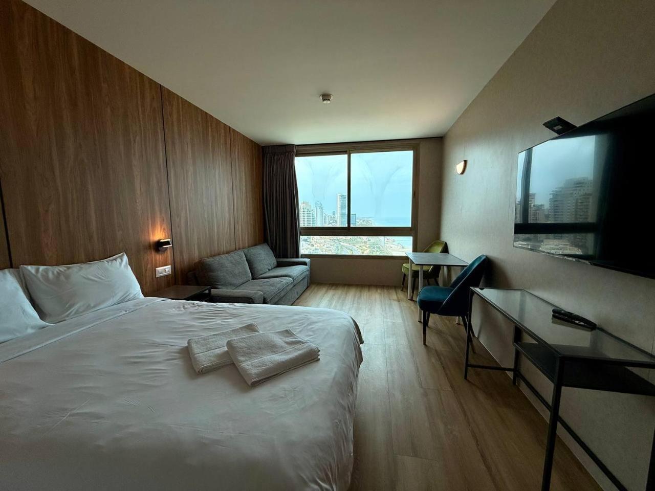 Carmel Holiday Apartments 네타니아 외부 사진
