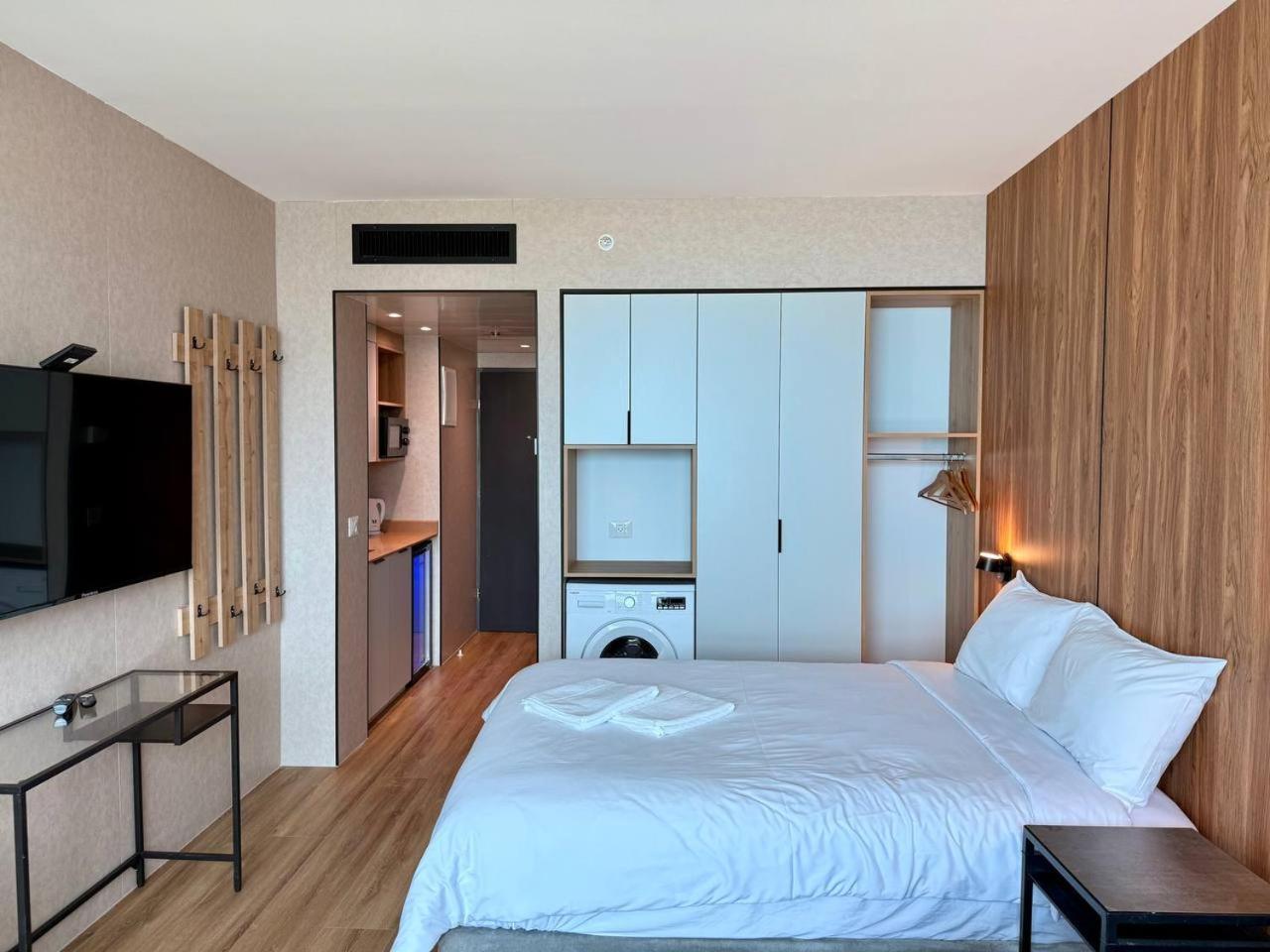 Carmel Holiday Apartments 네타니아 외부 사진